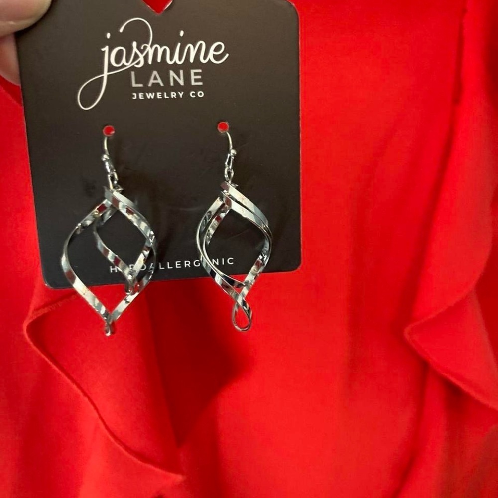 Jasmine Lane silver swirl earrings hypoallergenic NWT!